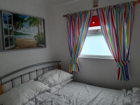 Flip flop lodge